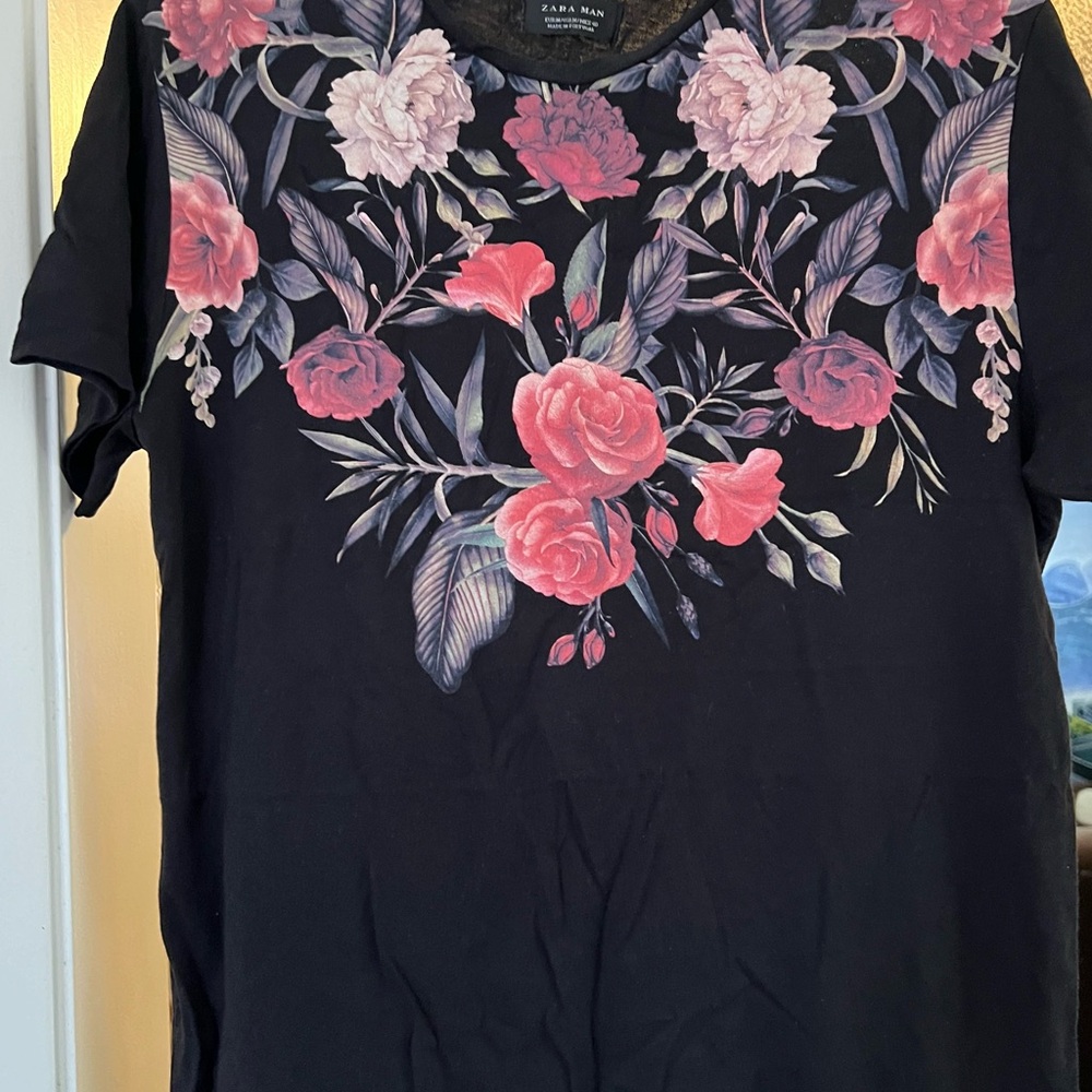Zara Man Black Floral Tee